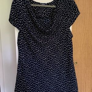 💚Bundle & save💚Polka Dot Cowl Neck Top